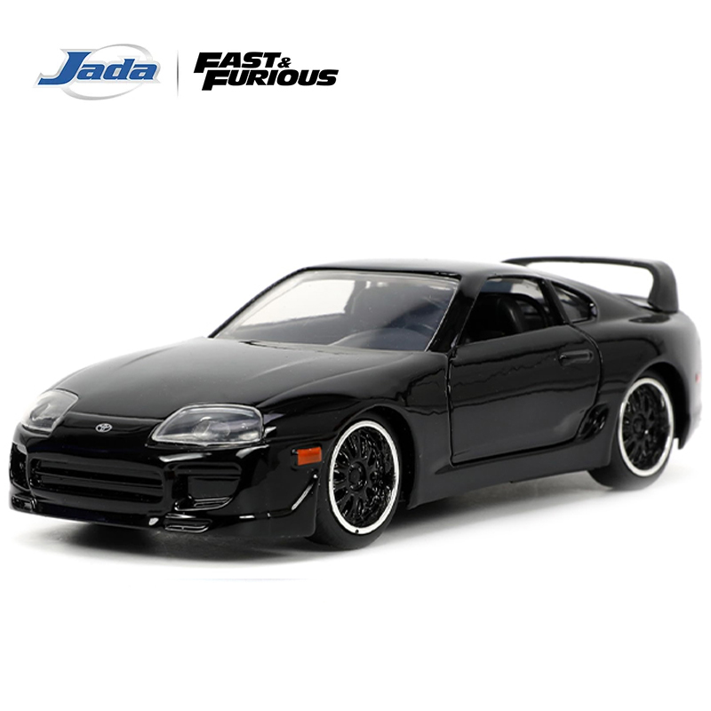 Interior Design Tools - Модель автомобиля JADA 1:32 из серии